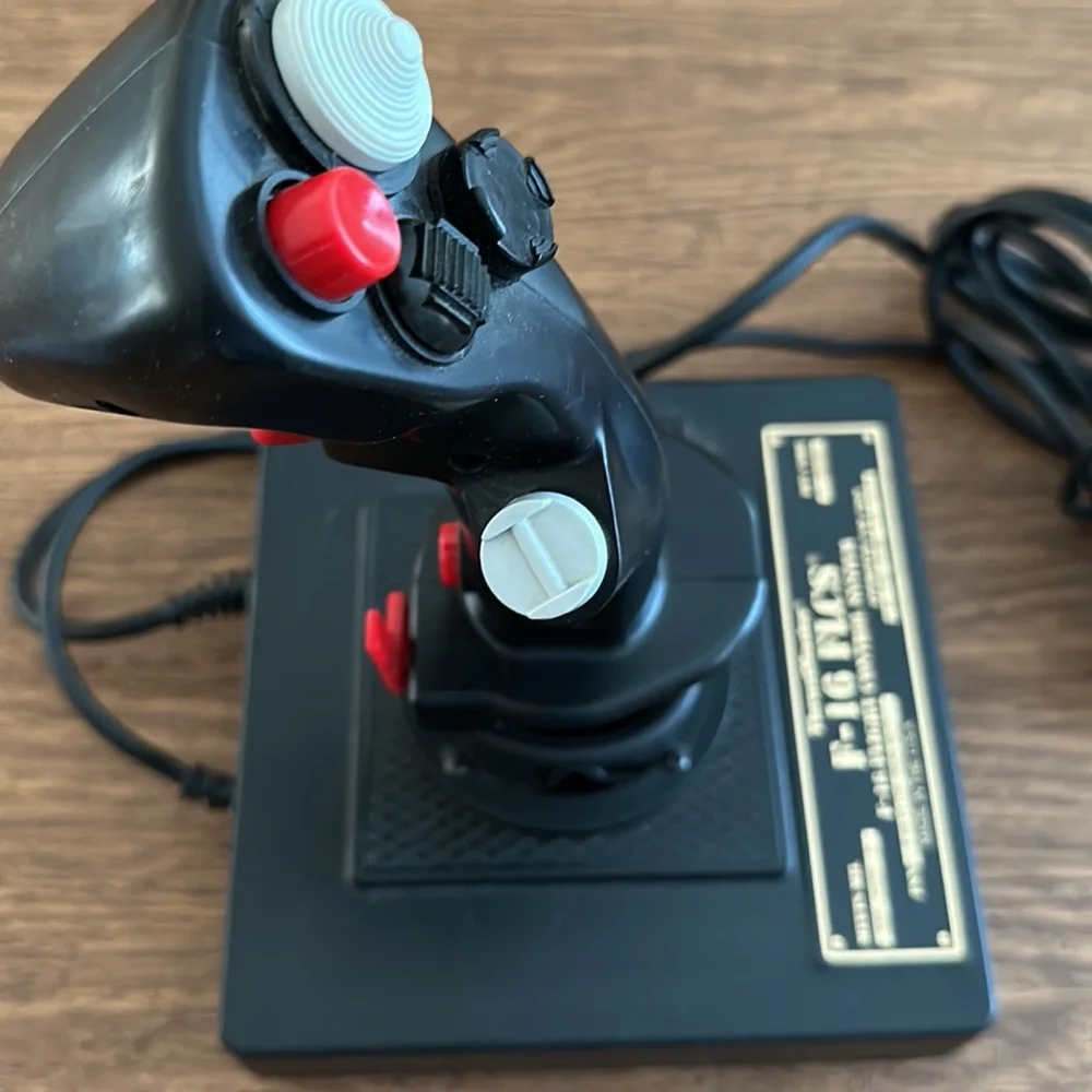 Thrustmaster F-16 FLCS